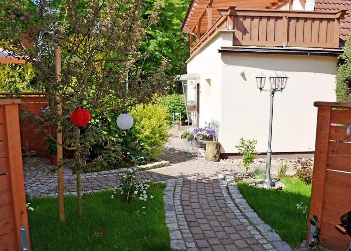 Zum Hafen In 홈스테이 *