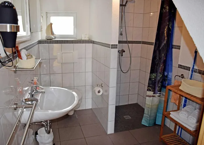 Zum Hafen In 홈스테이 *